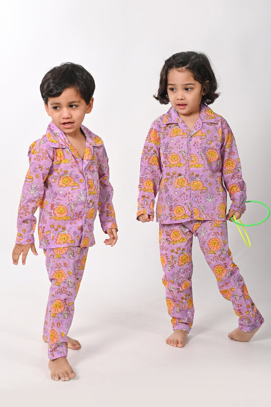 Lion and Mouse- Lavender Unisex Nightsuit Set